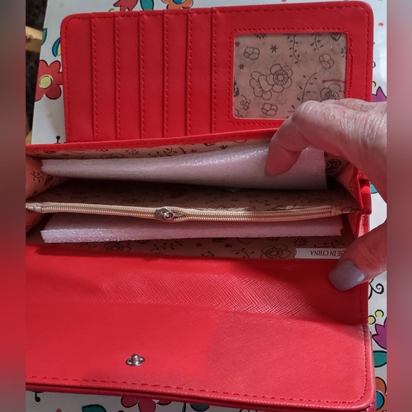 Ladies Clutch Wallet NWT - Picture 6 of 9